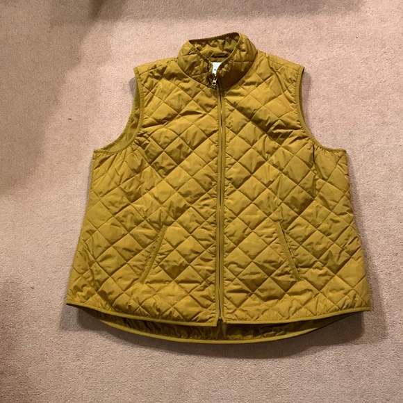 Beautiful Vest - Picture 1 of 5